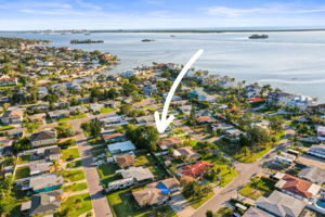 Side 2 Drone Arrow 10