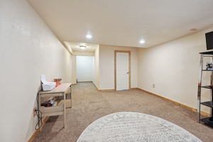  Photo 35