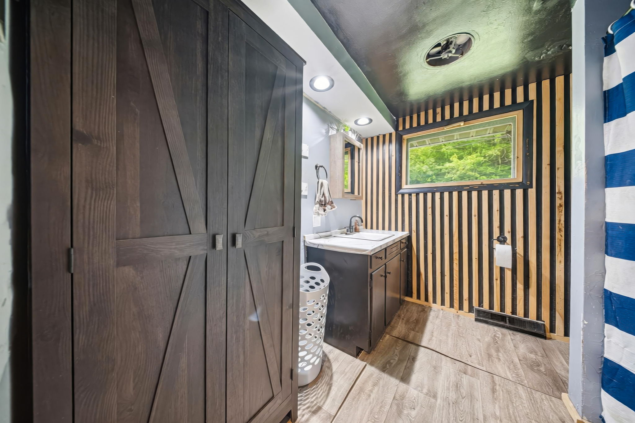 K.K. - 248 Crowley Dr, Roseville-13