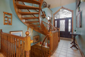 7 Front Foyer