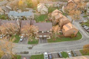Shadowbend Dr-051
