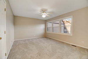 Shadowbend Dr-031