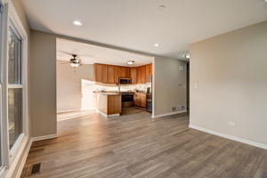 Shadowbend Dr-010