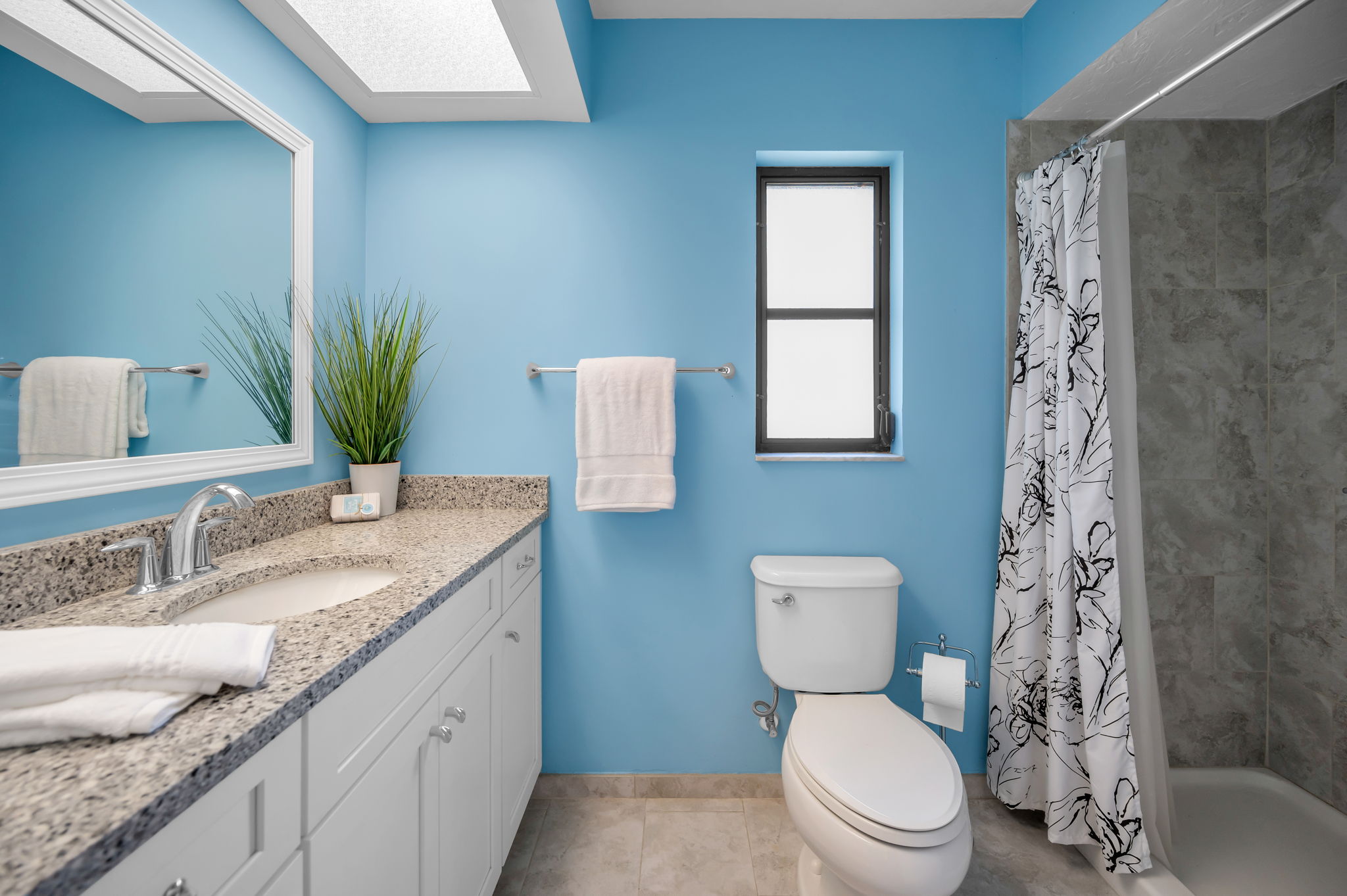 Primary Bathroom1a