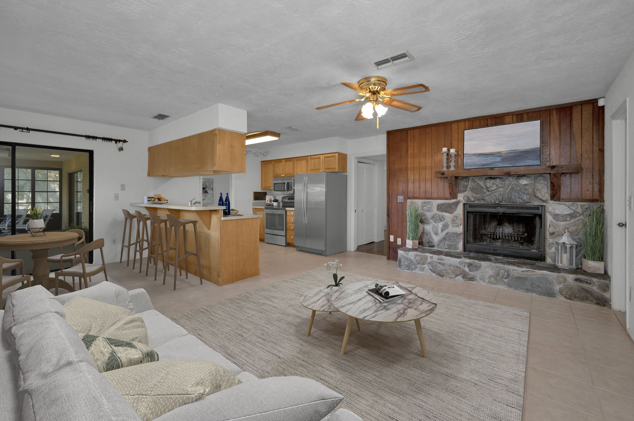 Family Room4