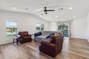 Pine Hill-3004-007.jpg