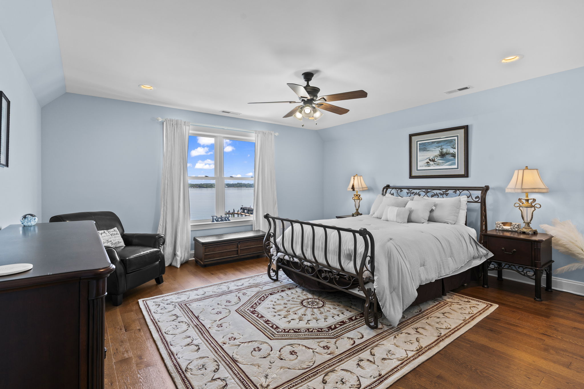  Photo 54