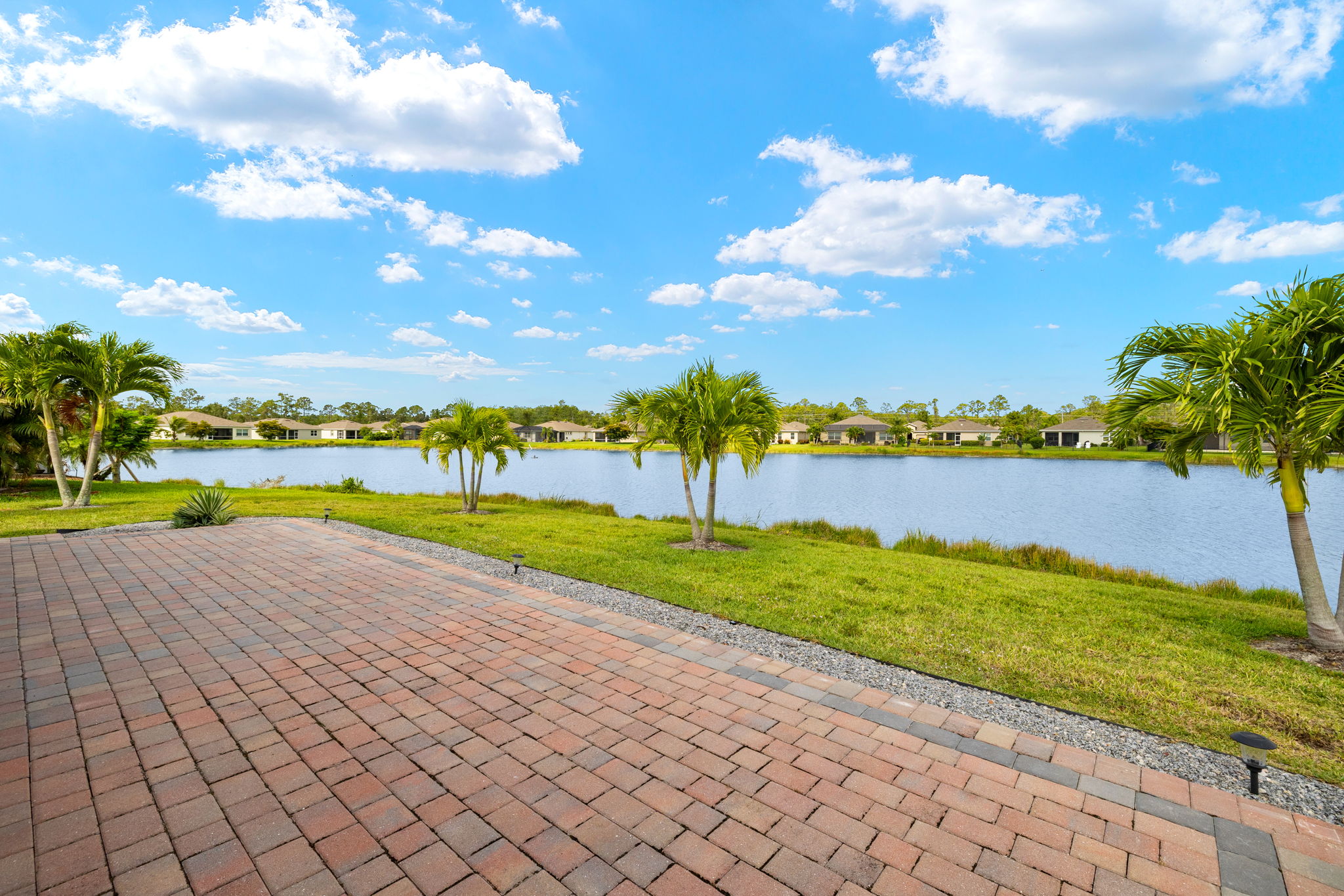 Rear Exterior 1 of 4