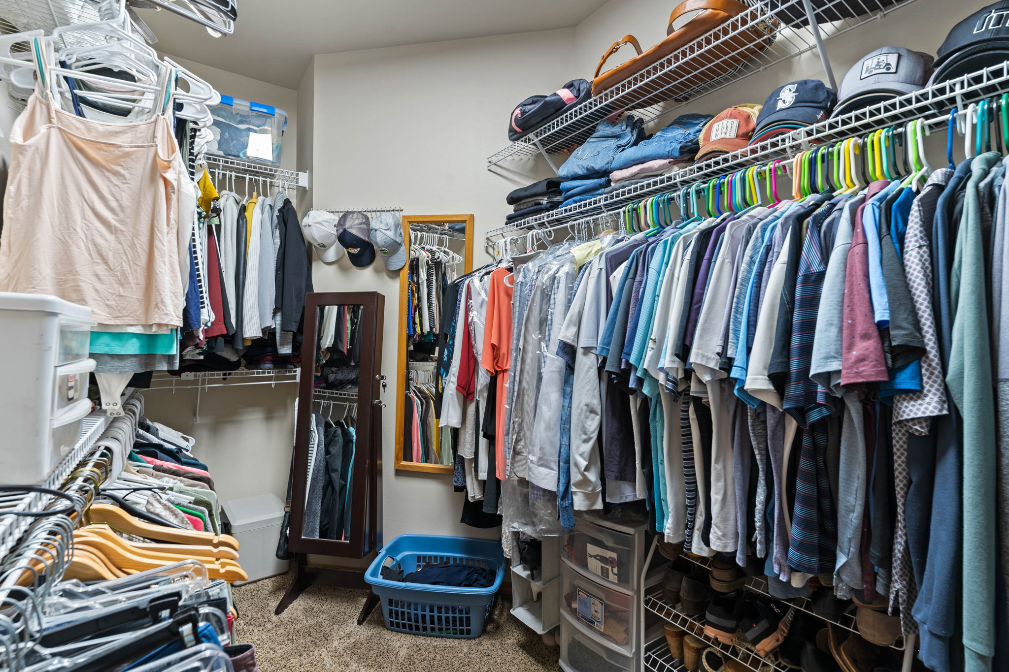 Primary Bedroom Closet