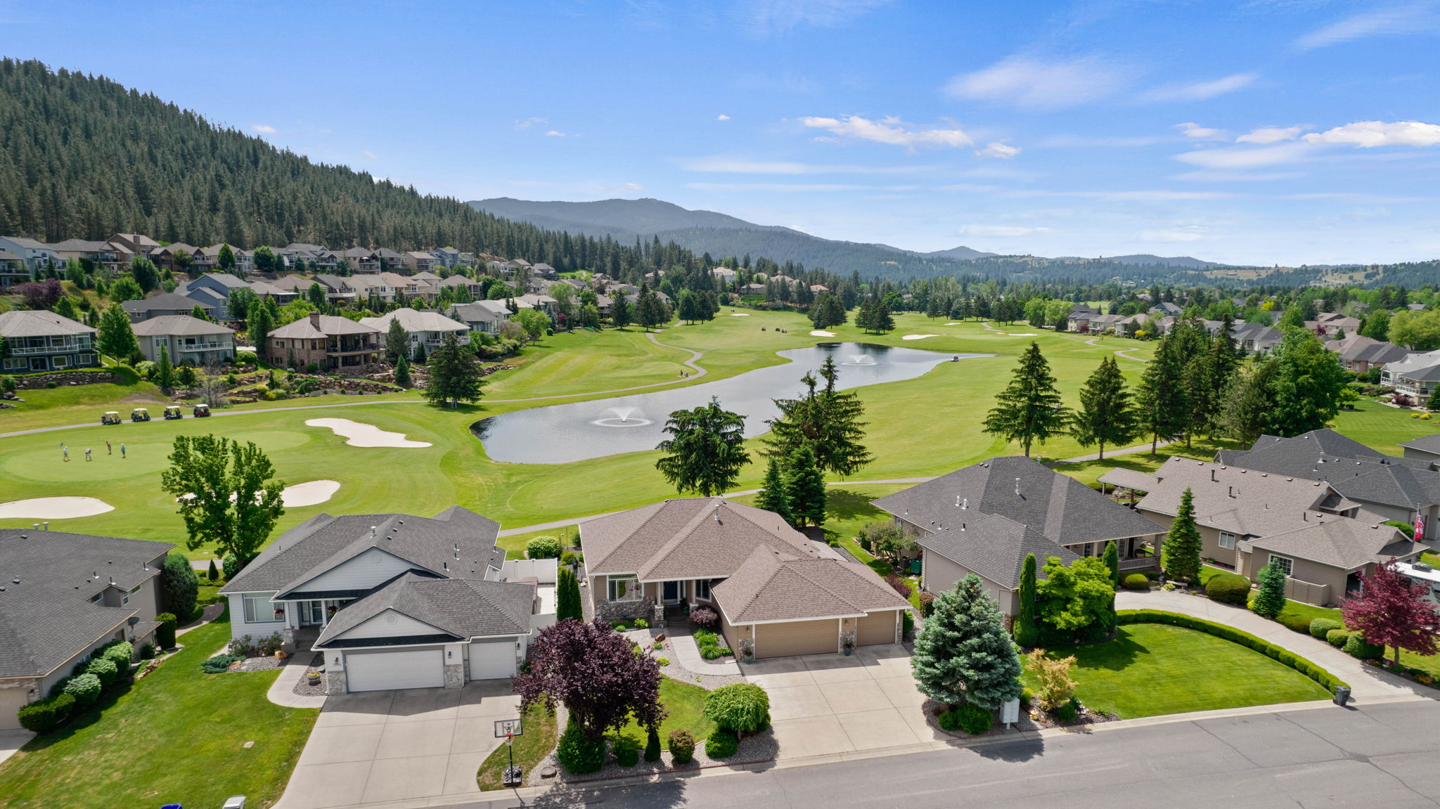 Easy Golf Course Access