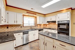  Photo 0