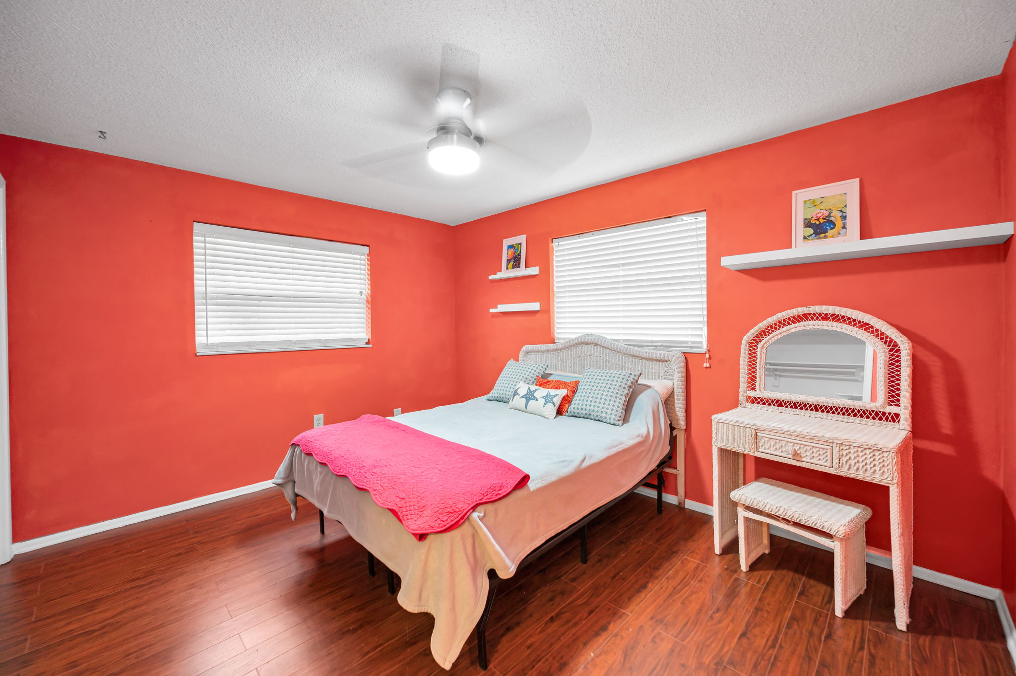 Bedroom2a