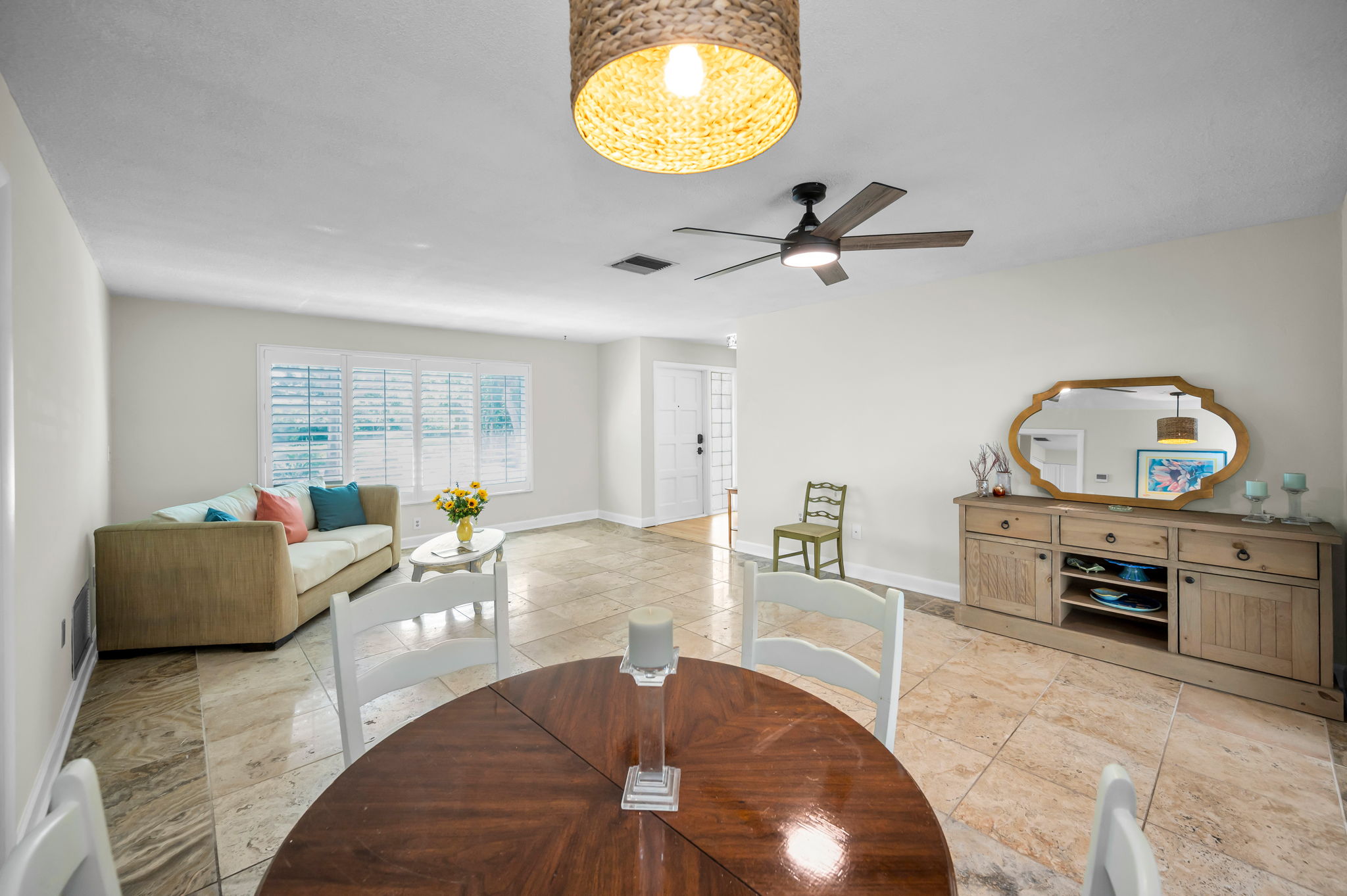 Dining Room22