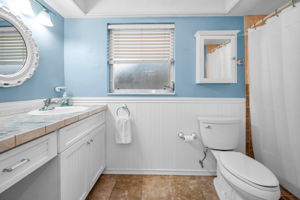 Master Bathroom1a