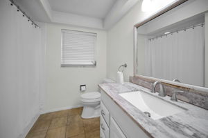 Bathroom20a