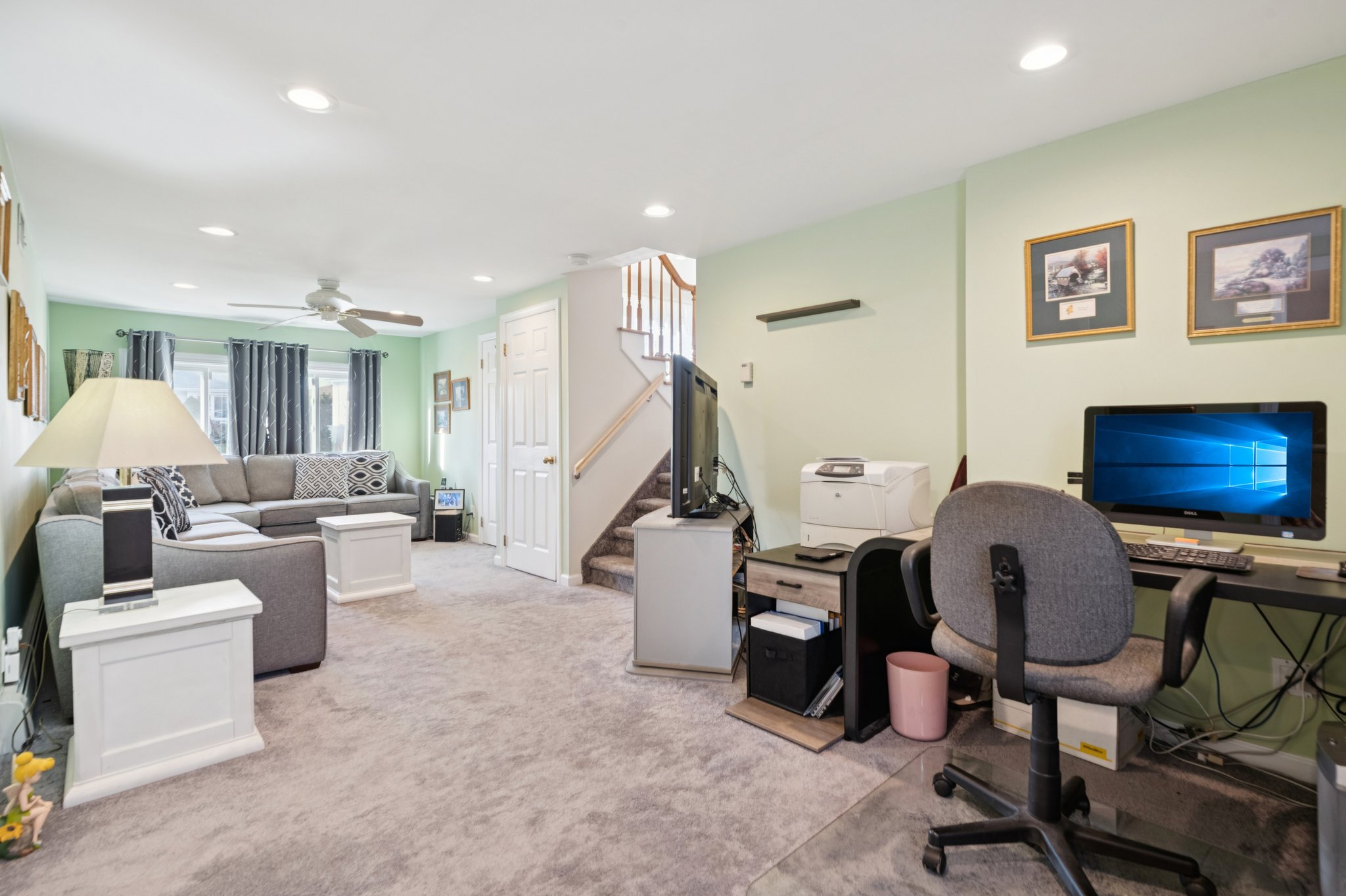 Abbey Ln-S2003-028.jpg