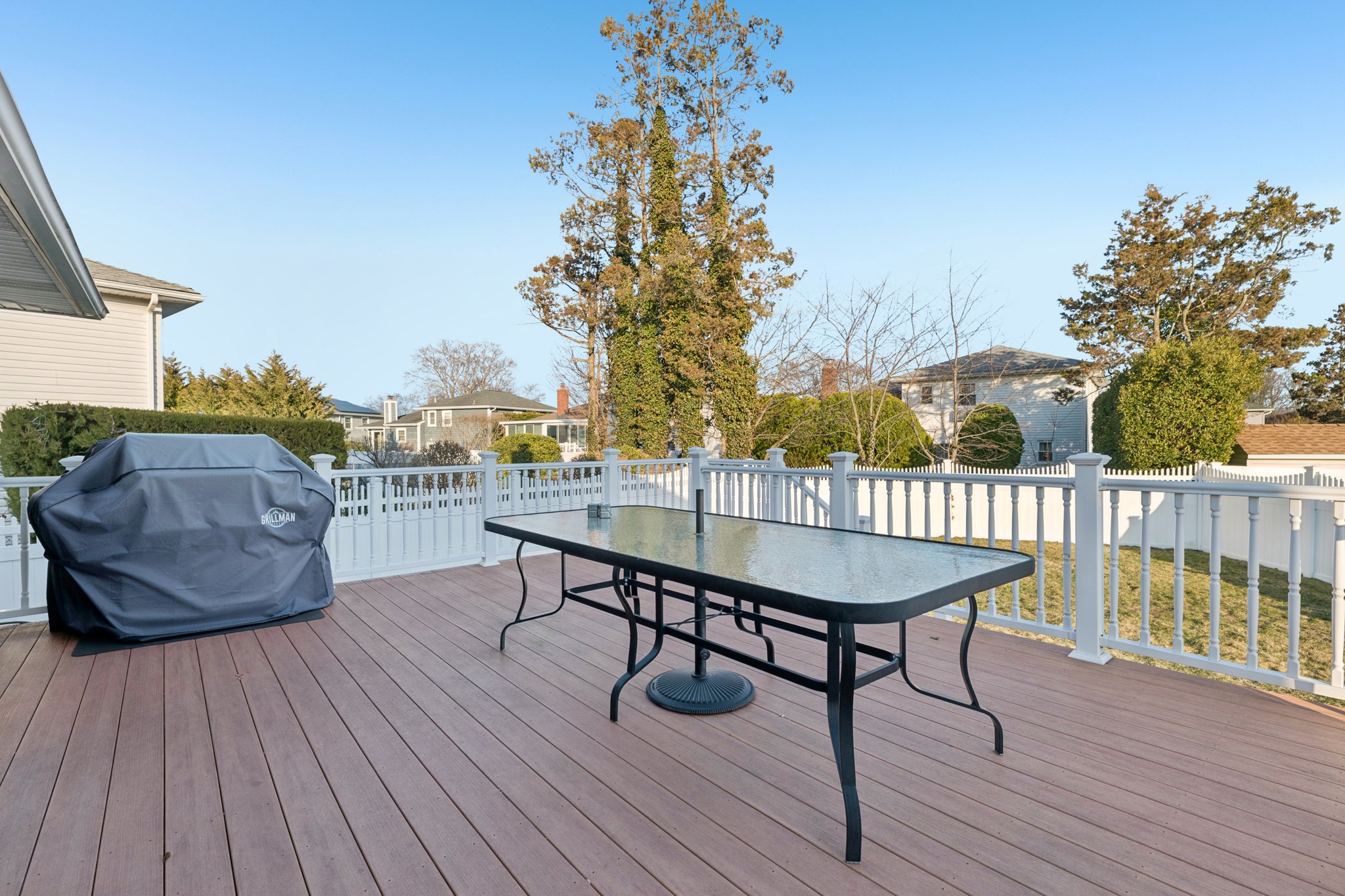 Abbey Ln-S2003-034.jpg