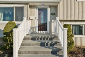 Abbey Ln-S2003-005.jpg