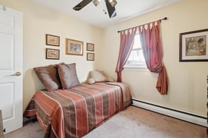 Abbey Ln-S2003-019.jpg