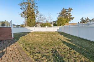 Abbey Ln-S2003-036.jpg