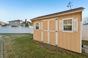 Abbey Ln-S2003-037.jpg