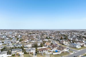 Abbey Ln-S2003-042.jpg