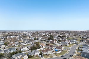 Abbey Ln-S2003-044.jpg