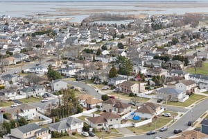 Abbey Ln-S2003-046.jpg