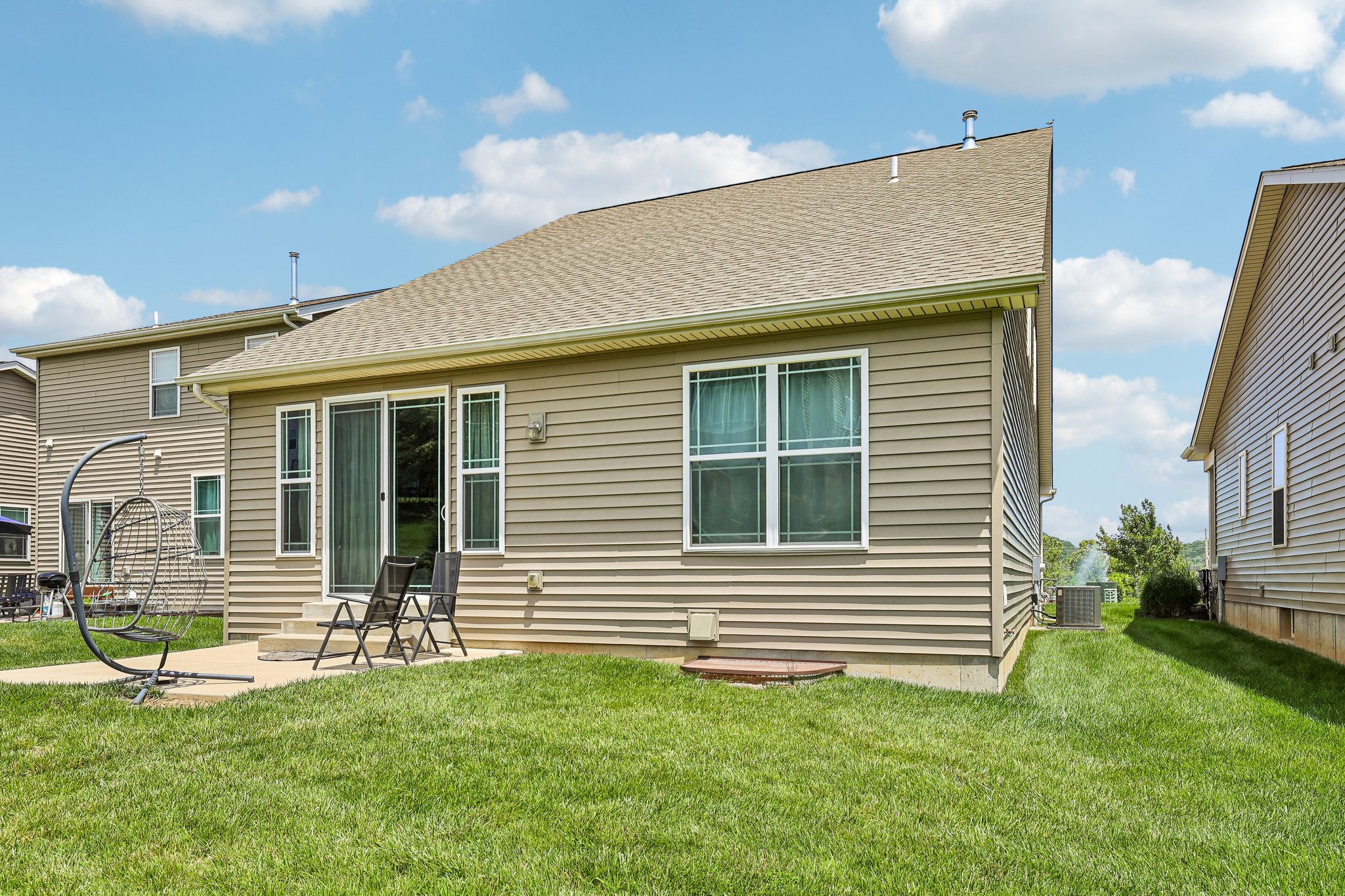 2487 Windswept Farms Dr-S1806-033.jpg