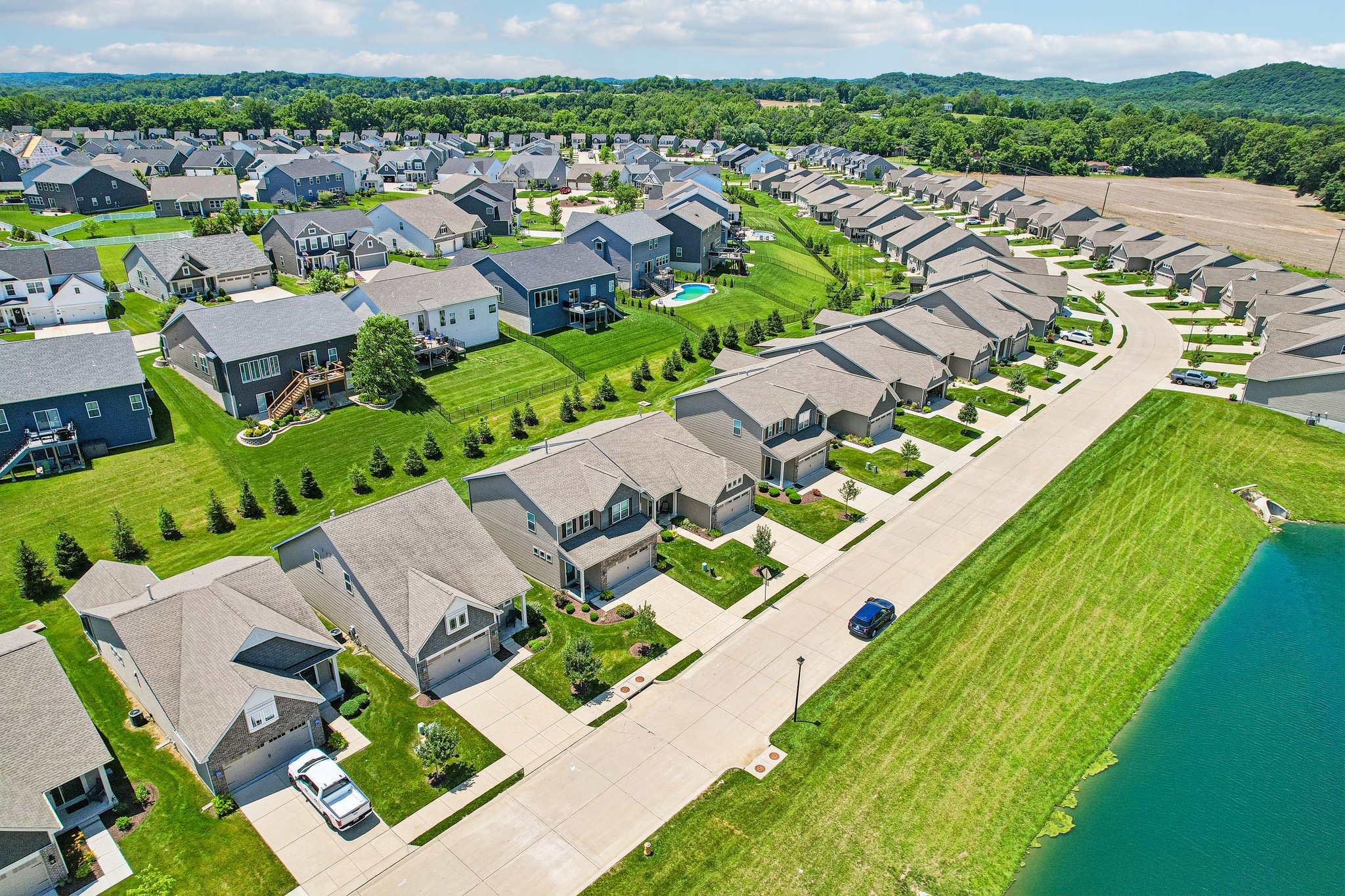 2487 Windswept Farms Dr-S1806-039.jpg