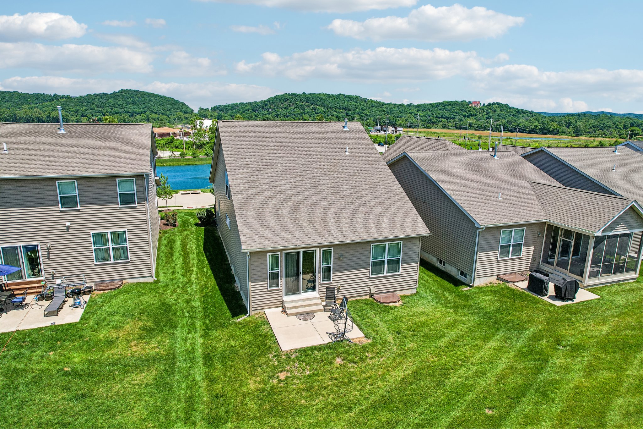 2487 Windswept Farms Dr-S1806-047.jpg