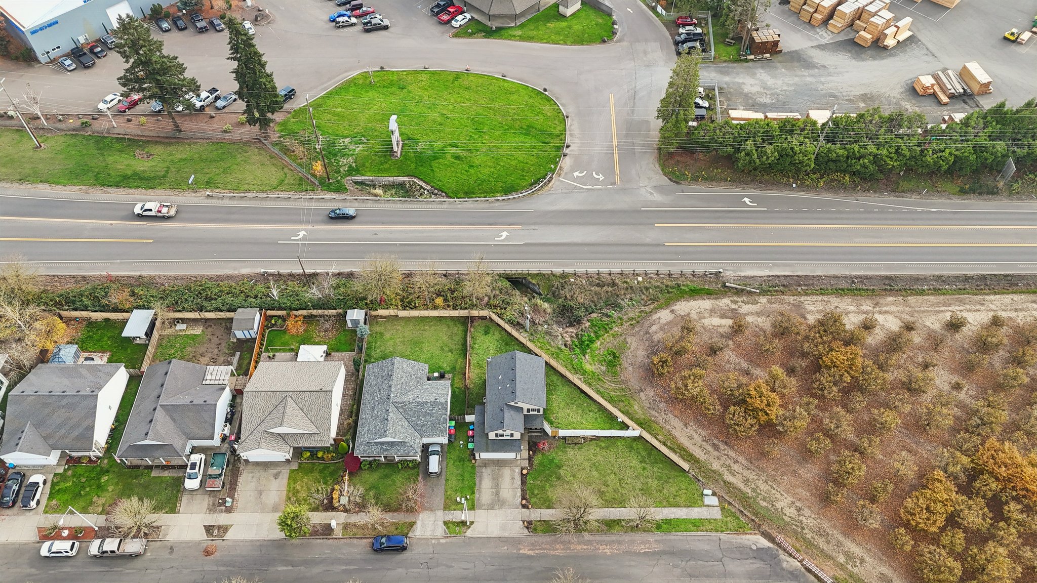 SW Taylor Dr-S1311-053.jpg