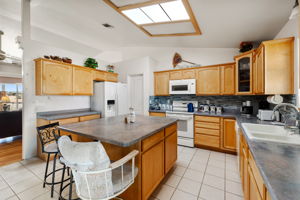 Kitchen_1