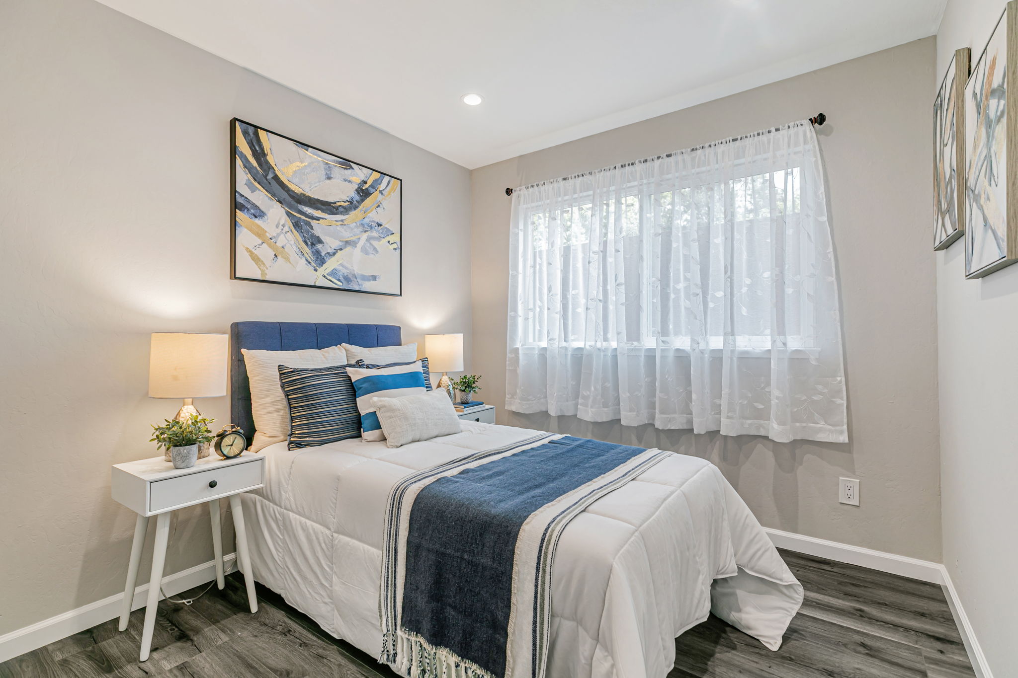 031_2489 Foxdale Dr