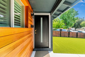 007_2489 Foxdale Dr