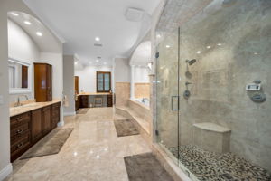Upper Level Master Bathroom1d