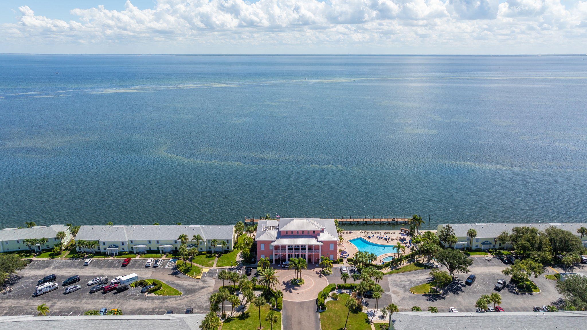 Waterside Yacht Club
