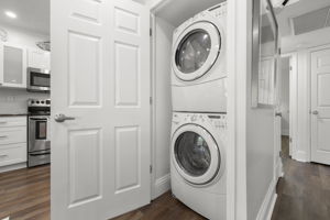 Full-size Whirlpool Duet washer & dryer