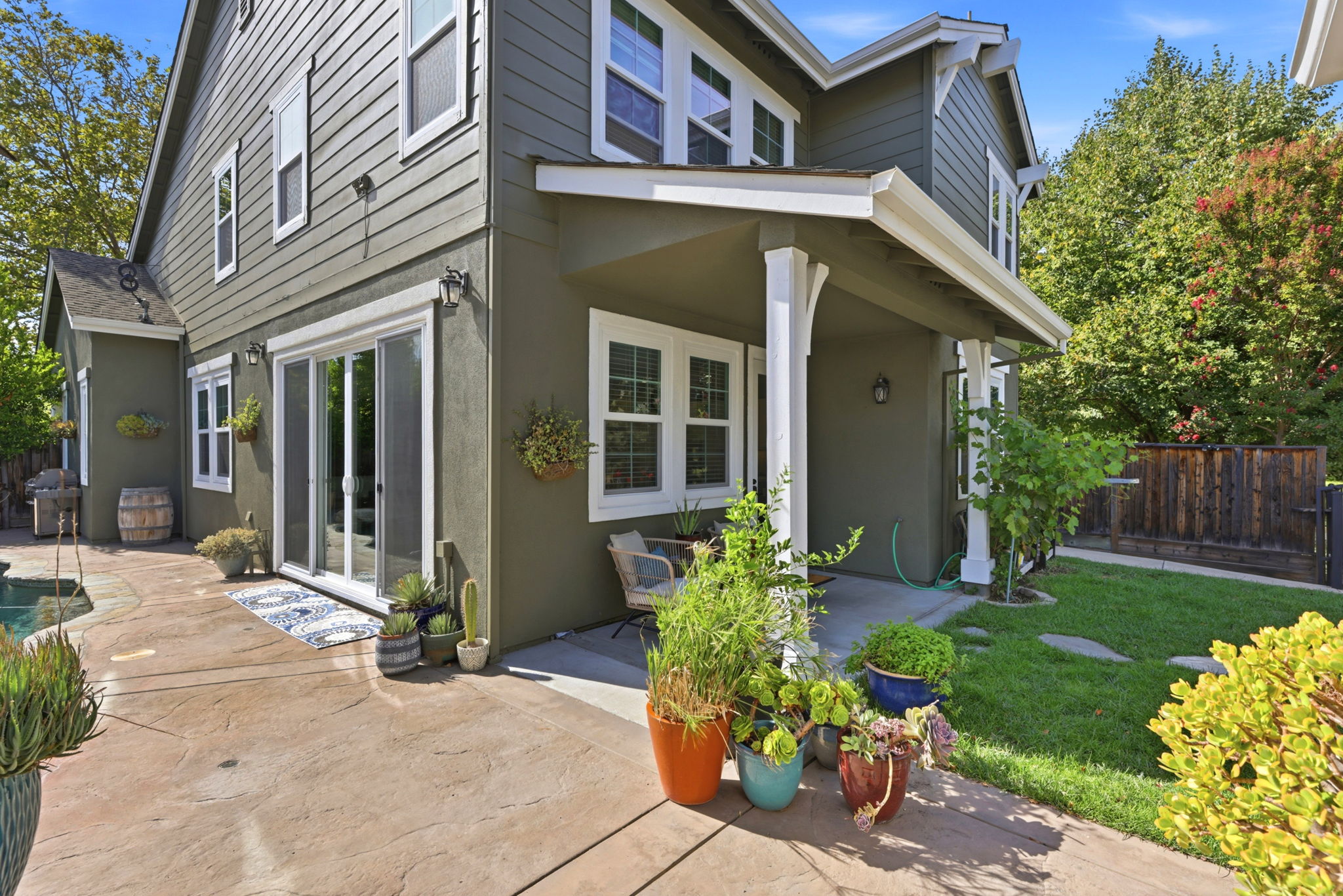 036_F8_2491 Decker Ln