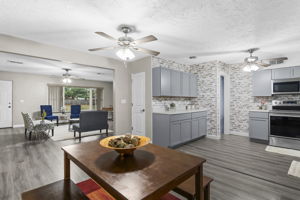 Dining Room/Kitchen