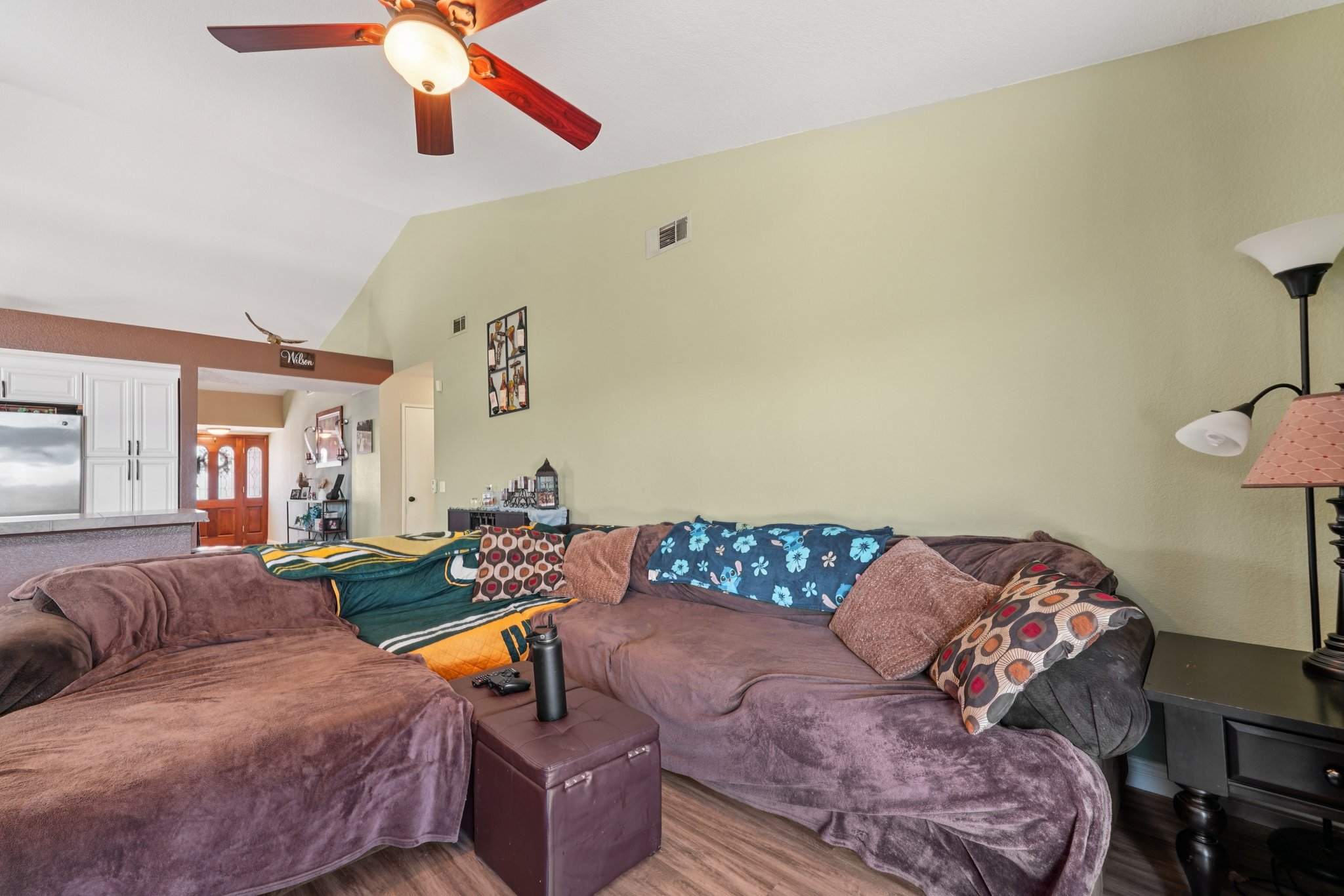 Highwood St-S1307-012.jpg