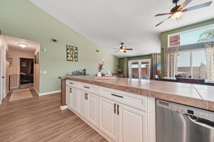 Highwood St-S1307-017.jpg