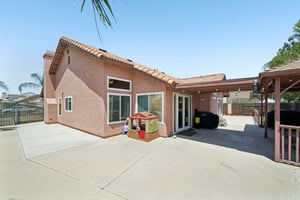 Highwood St-S1307-044.jpg