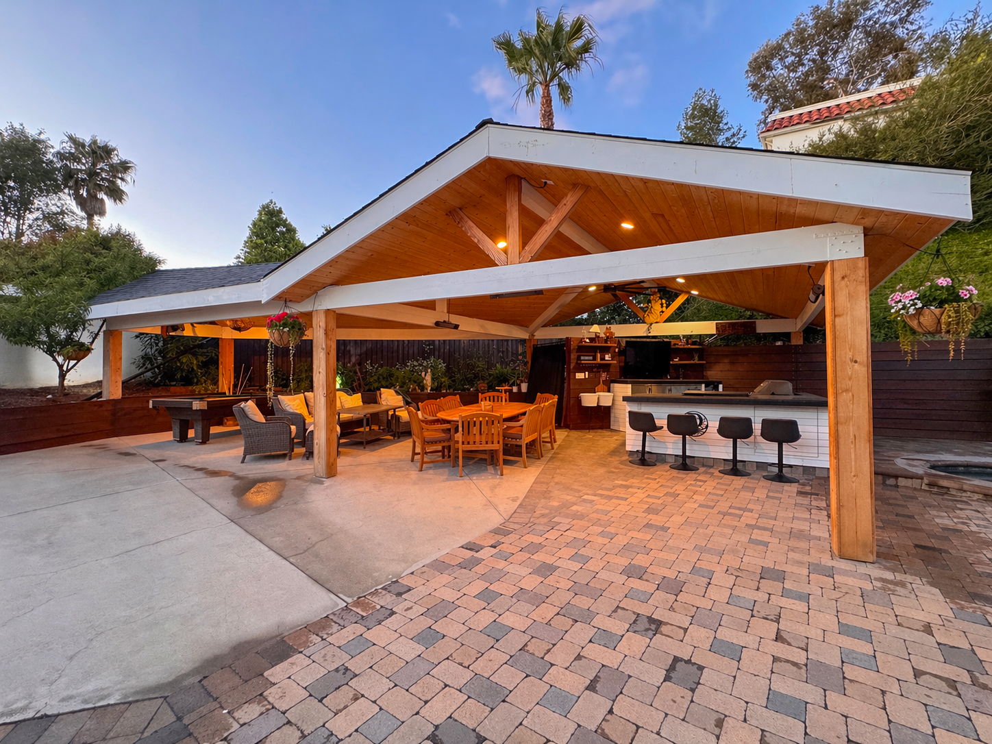 Outdoor Living Area/Kitchen