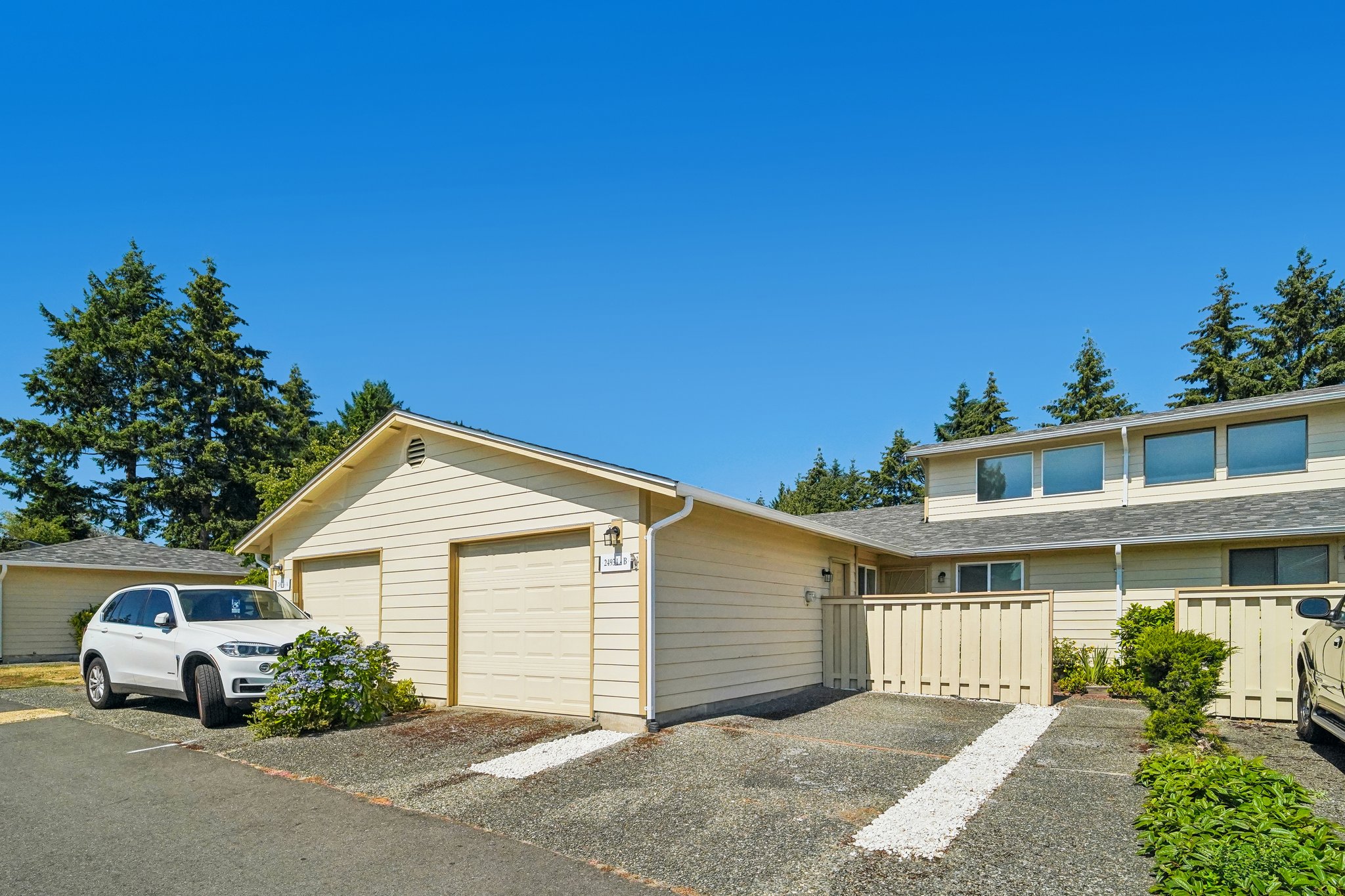 110th Pl SE 5b-S1507-003.jpg
