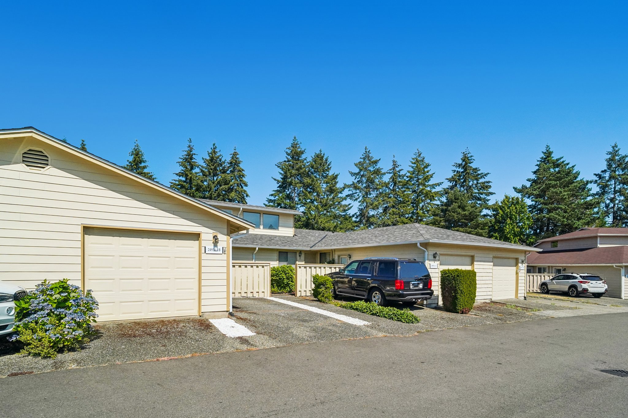 110th Pl SE 5b-S1507-004.jpg
