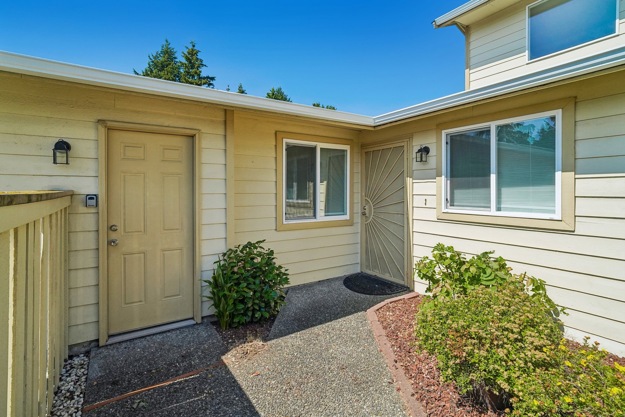 110th Pl SE 5b-S1507-005.jpg