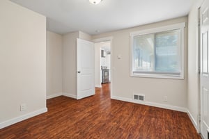 110th Pl SE 5b-S1507-011.jpg