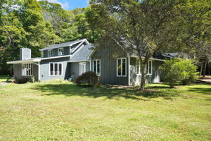  Photo 46
