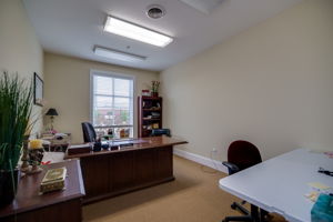  Photo 44